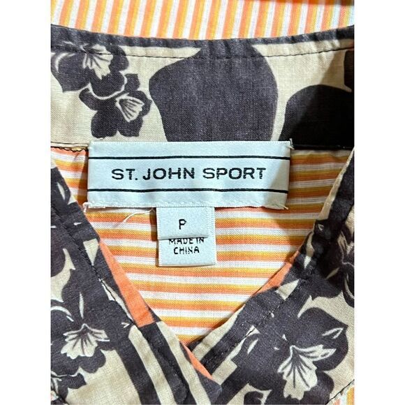 St. John Sport Striped Sleeveless Button Up Blouse Size Petite - Picture 4 of 4